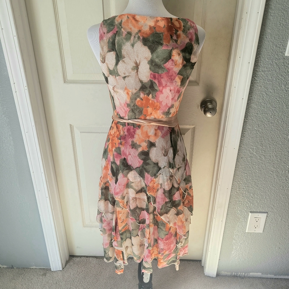 Christopher and banks floral tie waist dress - Picture 4 of 5
